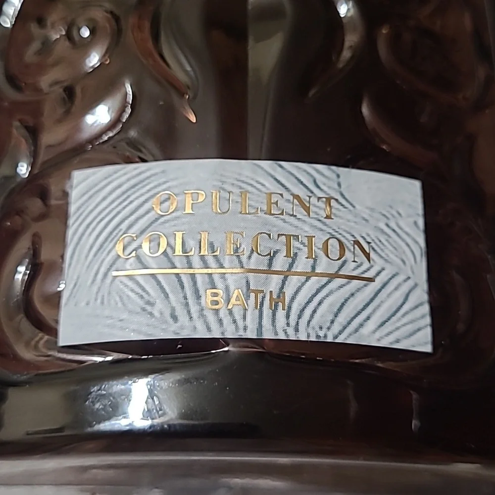 Opulent Collection embossed heavy